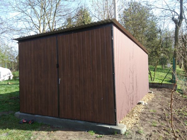 Garaż blaszany 5m x 5m drewnopodobny dach jednospadowy - obrazek 2
